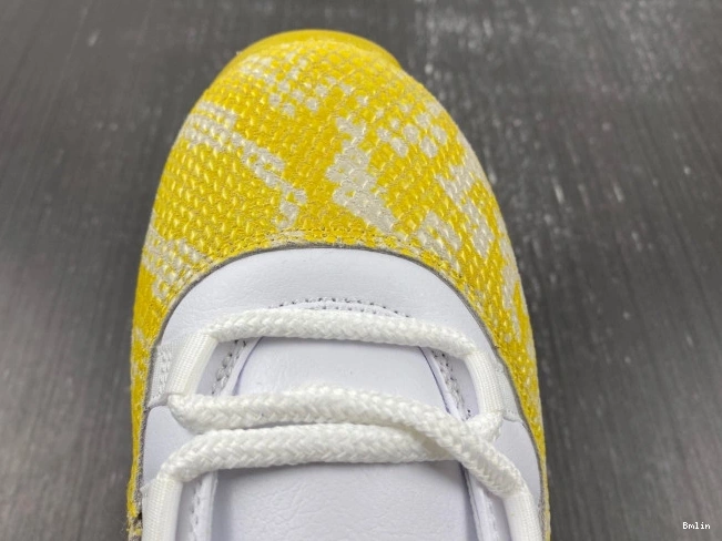 Bmlin Shoes WMNS Yellow Air Jordan 11 AH7860-107 Low Snakeskin 0825